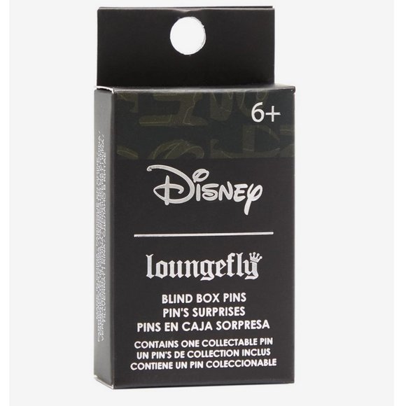 Loungefly Alice in Wonderland Icons (Open) Blind Box Enamel Pin - Red Knight - Picture 4 of 4